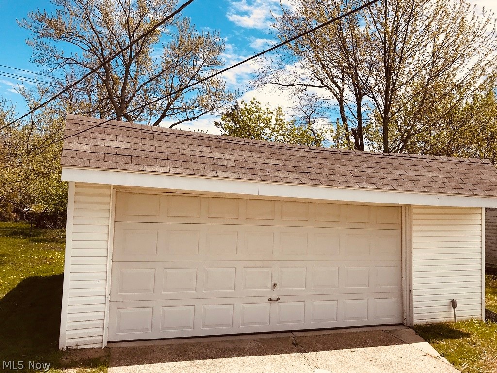 1437 Sunset Road Cleveland, OH 44124 - Photo 35 of 35