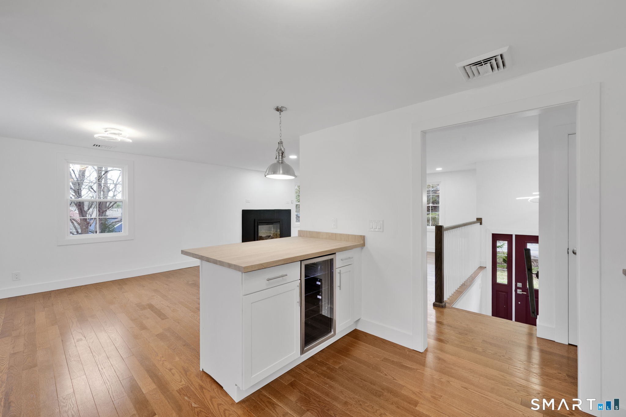 751 West Avon Road Avon, CT 06001 - Photo 15 of 38