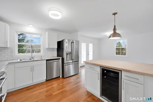 $619,000 | 751 West Avon Road, Avon, CT 06001