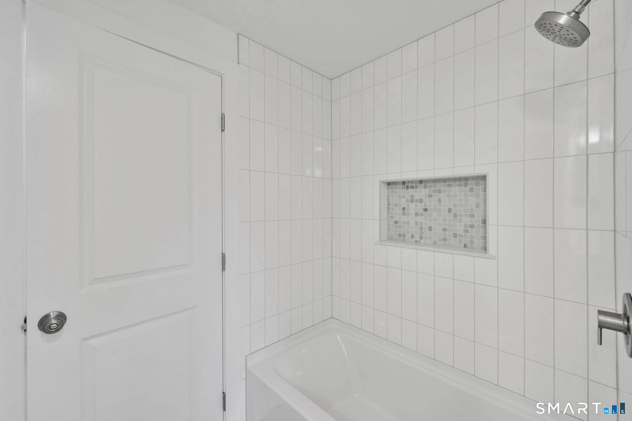 751 West Avon Road Avon, CT 06001 - Photo 20 of 38