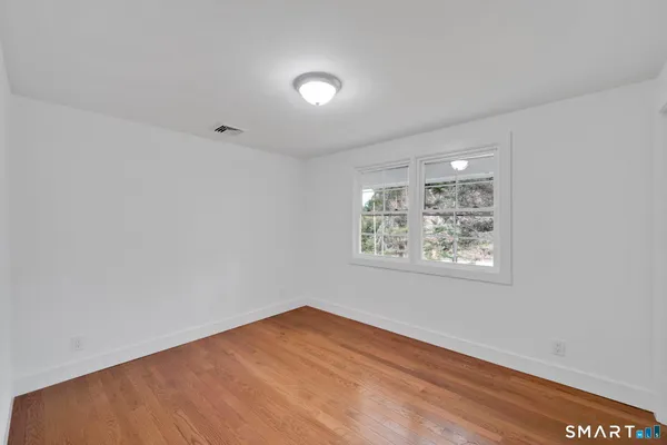 $619,000 | 751 West Avon Road, Avon, CT 06001