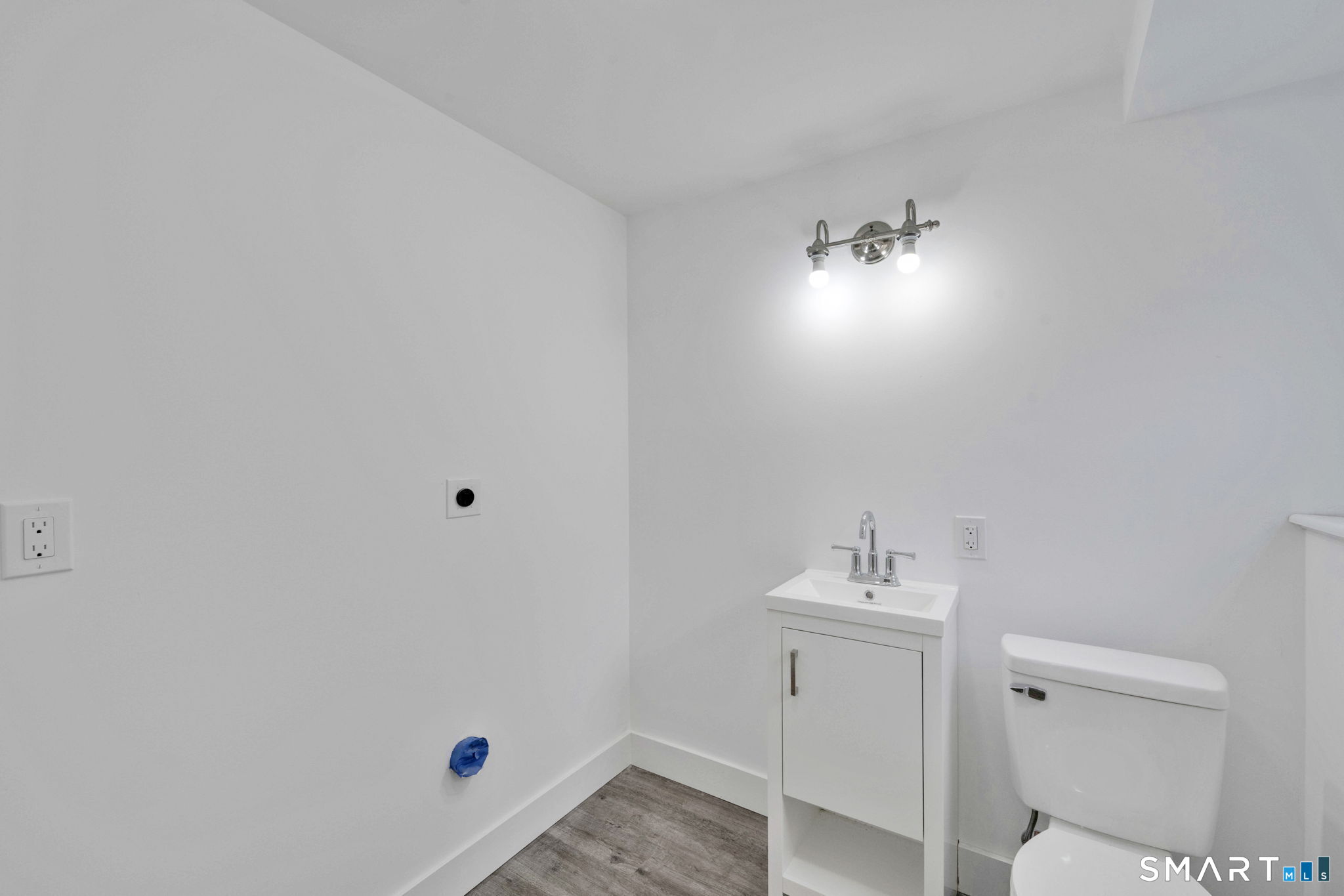 751 West Avon Road Avon, CT 06001 - Photo 31 of 38