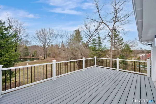 $619,000 | 751 West Avon Road, Avon, CT 06001