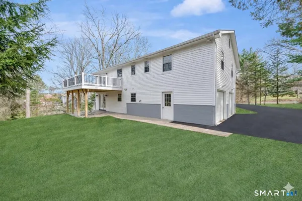 $619,000 | 751 West Avon Road, Avon, CT 06001