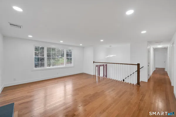 $619,000 | 751 West Avon Road, Avon, CT 06001