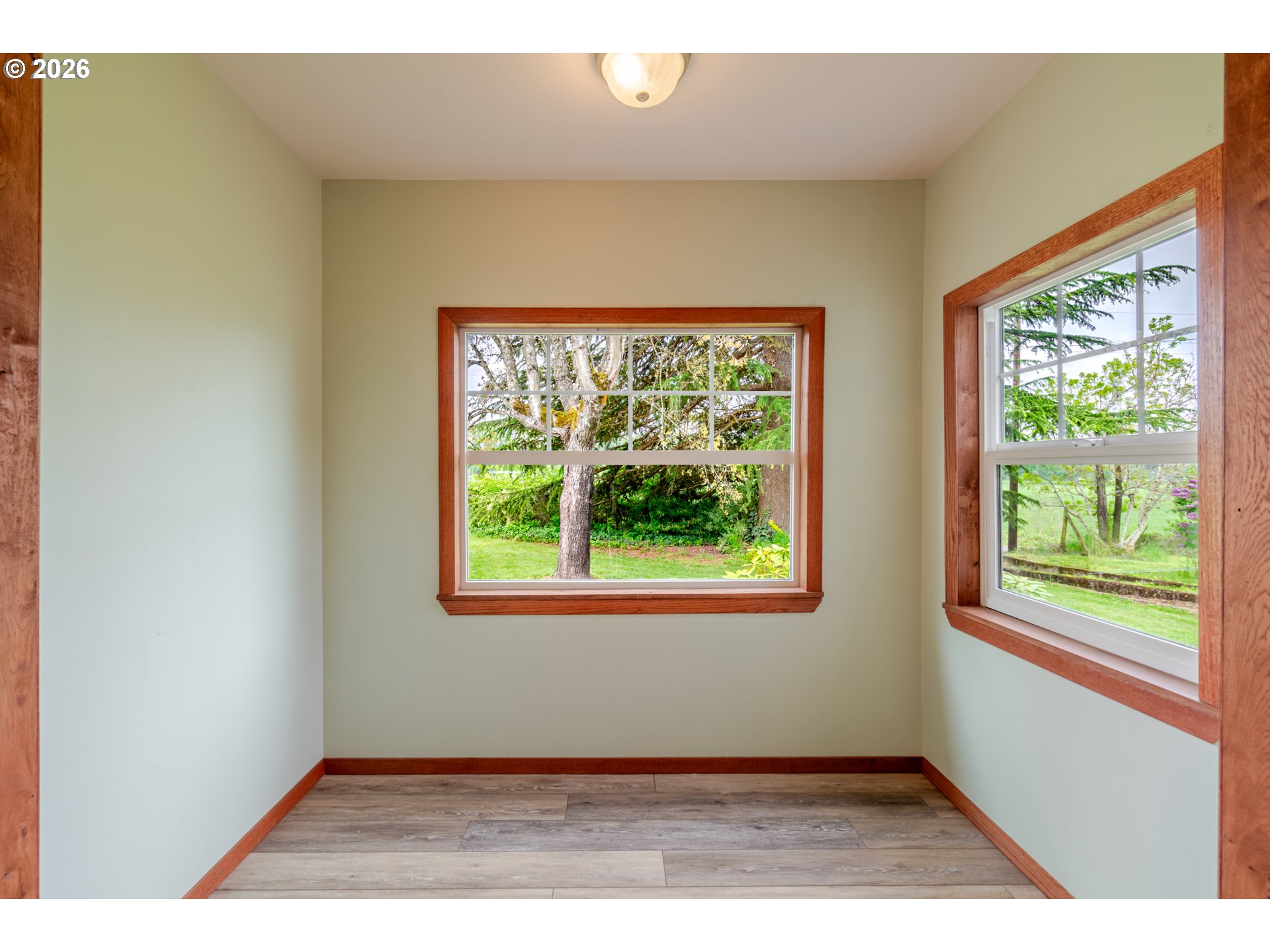 34965 Brewster Road Lebanon, OR 97355 - Photo 20 of 48 a view of empty room with window