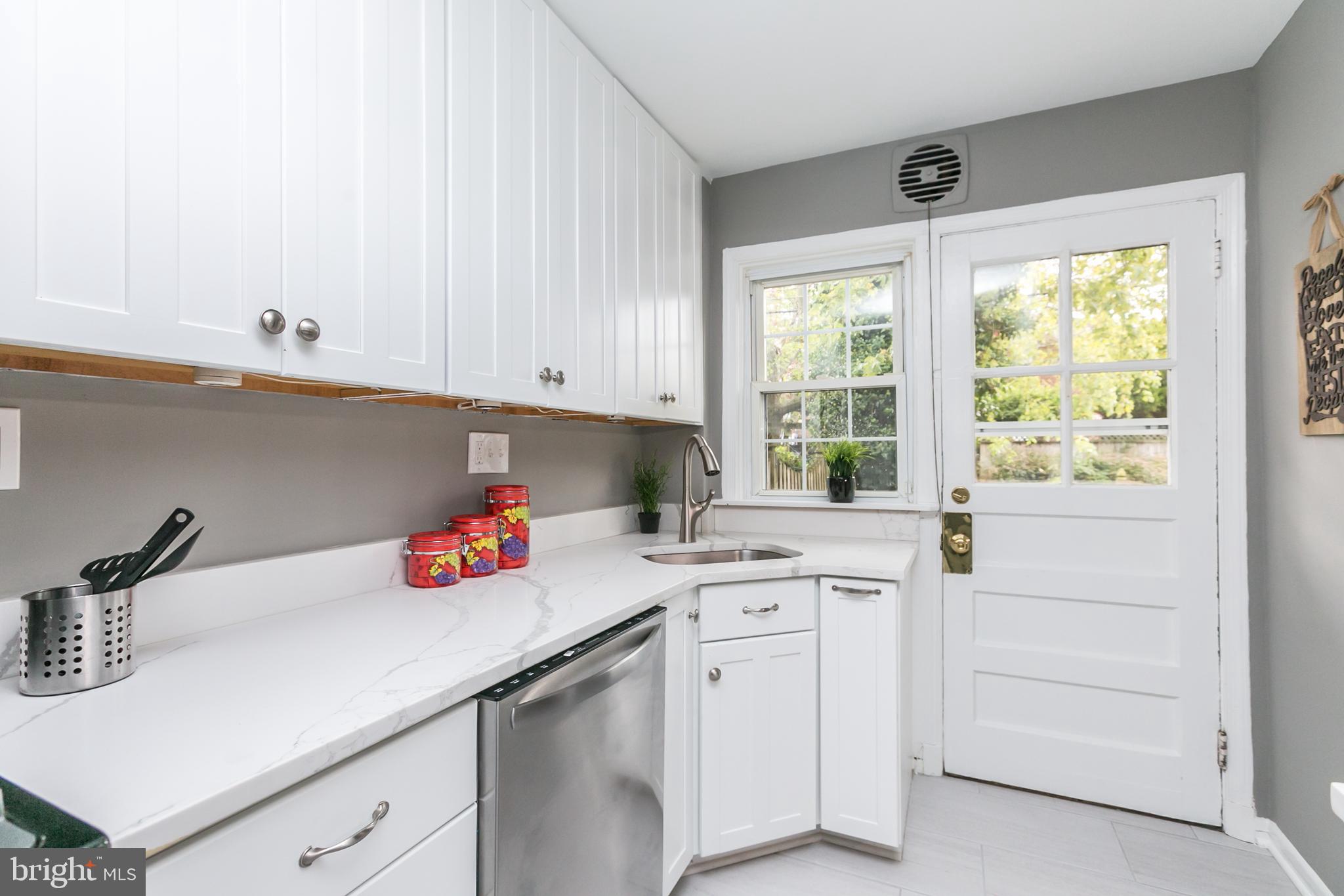 153 Brandon Road Baltimore, MD 21212 - Photo 11 of 34 Gallery Image 11