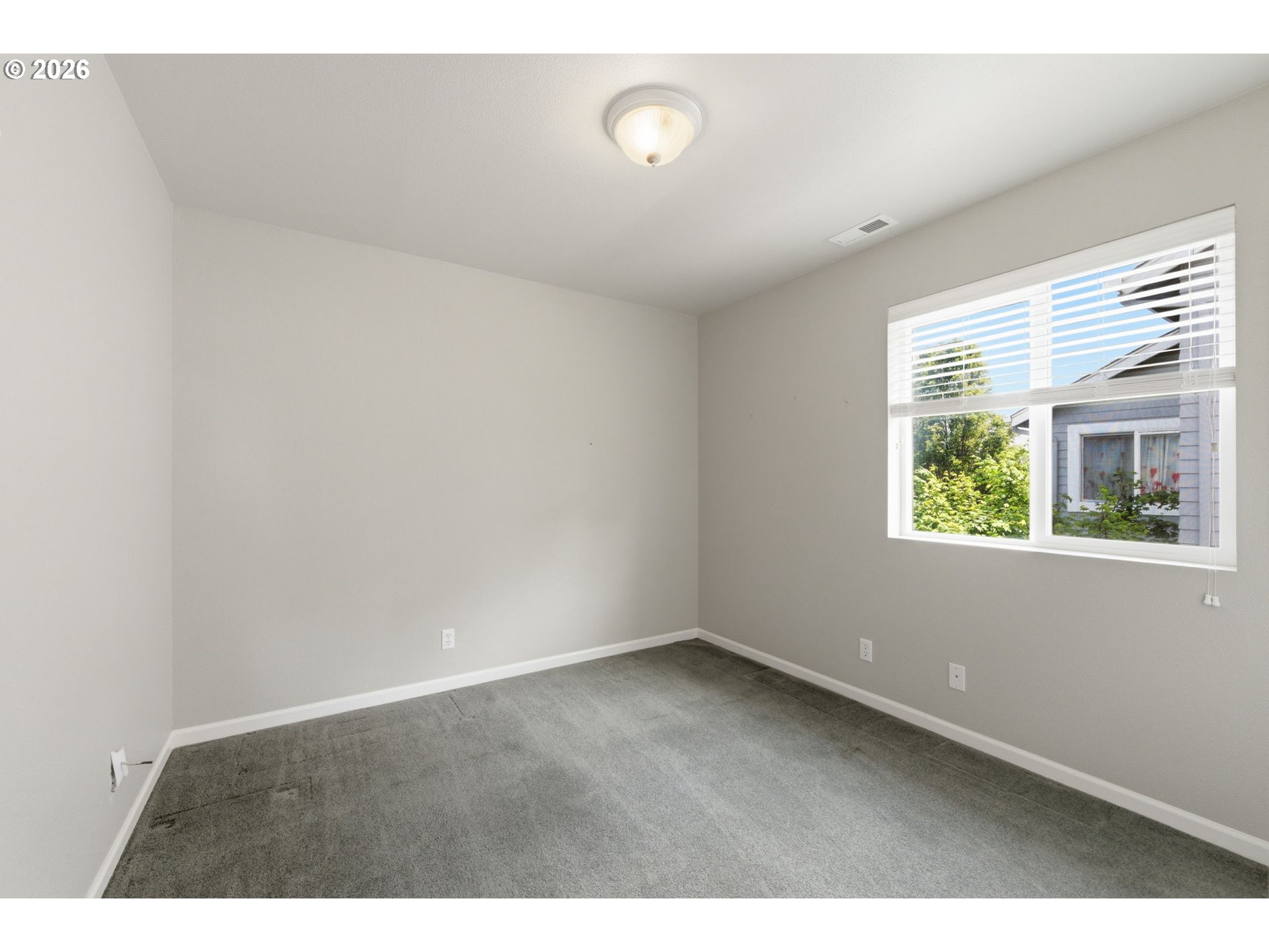 5475 Charles Way Eugene, OR 97402 - Photo 39 of 48