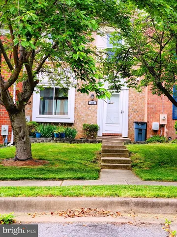 $2,500 | 19 Island Run Court, Catonsville, MD 21228