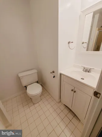 $2,500 | 19 Island Run Court, Catonsville, MD 21228