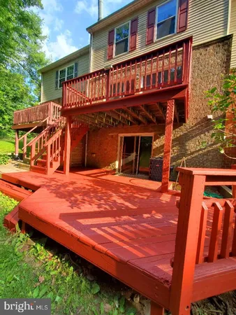 $2,500 | 19 Island Run Court, Catonsville, MD 21228