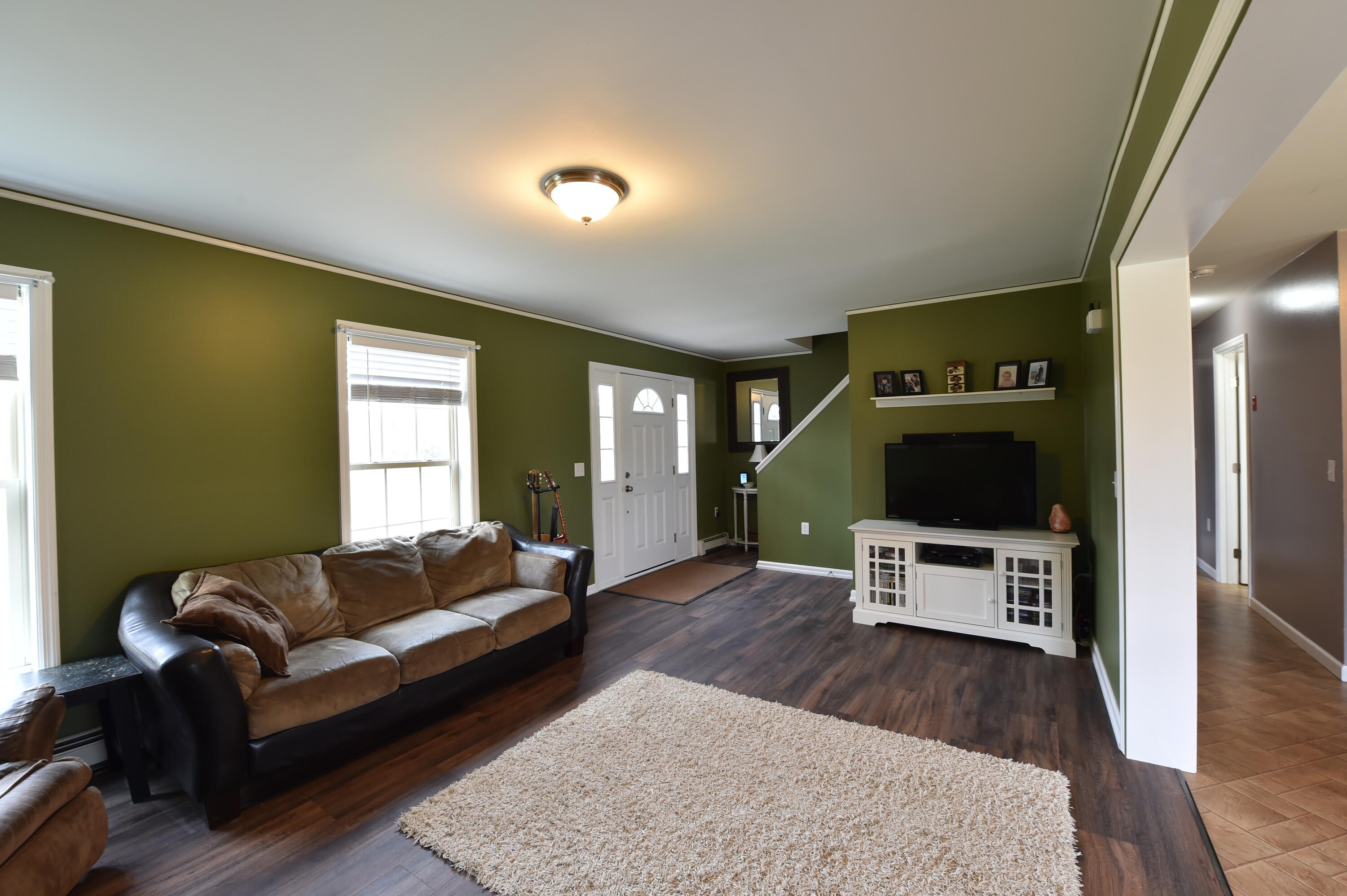 1631 Lee Road Lincoln, ME 04457 - Photo 4 of 40 DSC_1551