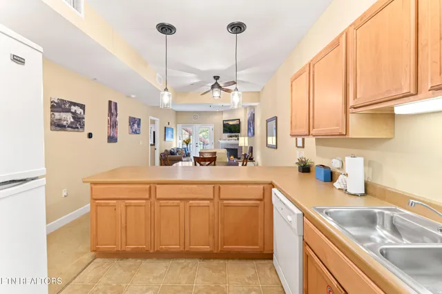 $369,900 | 527 River Pl Way, Unit 516, Sevierville, TN 37862