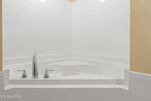 $369,900 | 527 River Pl Way, Unit 516, Sevierville, TN 37862