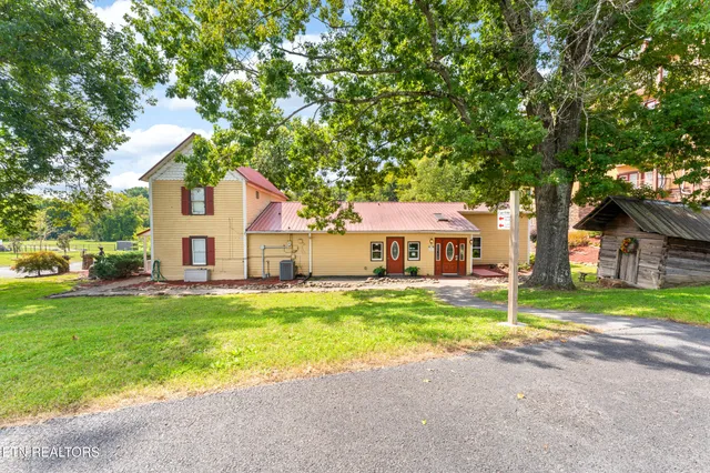 $369,900 | 527 River Pl Way, Unit 516, Sevierville, TN 37862