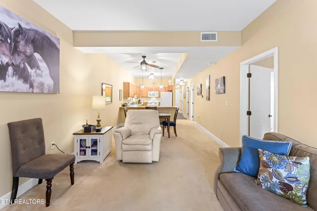 $369,900 | 527 River Pl Way, Unit 516, Sevierville, TN 37862