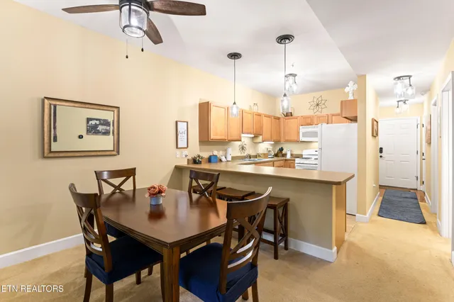 $369,900 | 527 River Pl Way, Unit 516, Sevierville, TN 37862