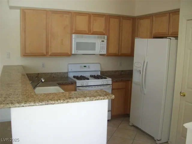 $1,700 | 7960 Violet Dawn Street, Las Vegas, NV 89149