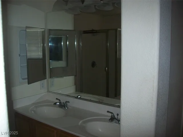 $1,700 | 7960 Violet Dawn Street, Las Vegas, NV 89149