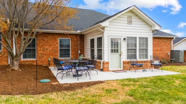 $375,000 | 1233 Doulton Circle, Lynchburg, VA 24503