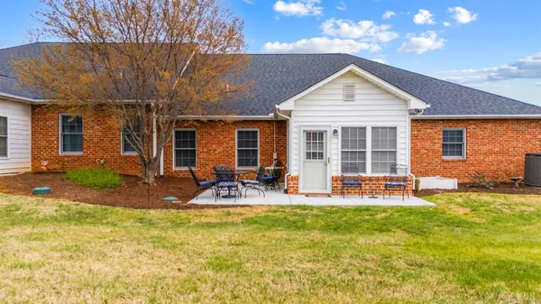 $375,000 | 1233 Doulton Circle, Lynchburg, VA 24503