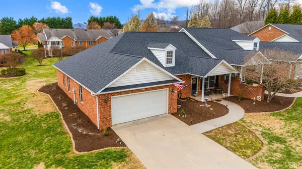 $375,000 | 1233 Doulton Circle, Lynchburg, VA 24503