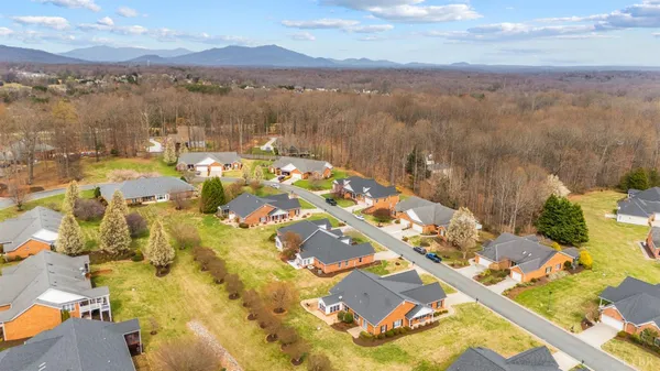 $375,000 | 1233 Doulton Circle, Lynchburg, VA 24503