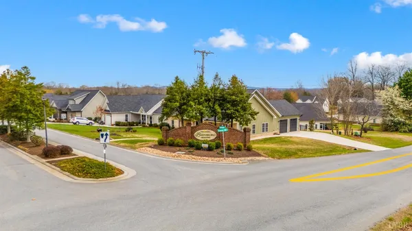 $375,000 | 1233 Doulton Circle, Lynchburg, VA 24503