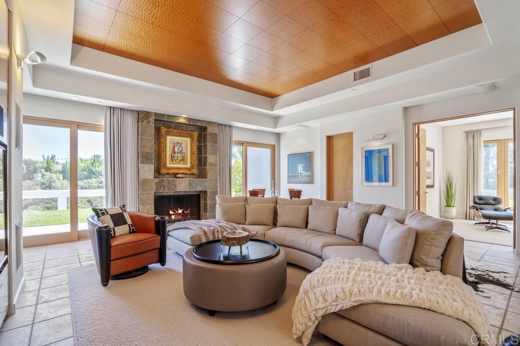 6785 Las Ventanas Rancho Santa Fe, CA 92067 - Photo 4 of 15