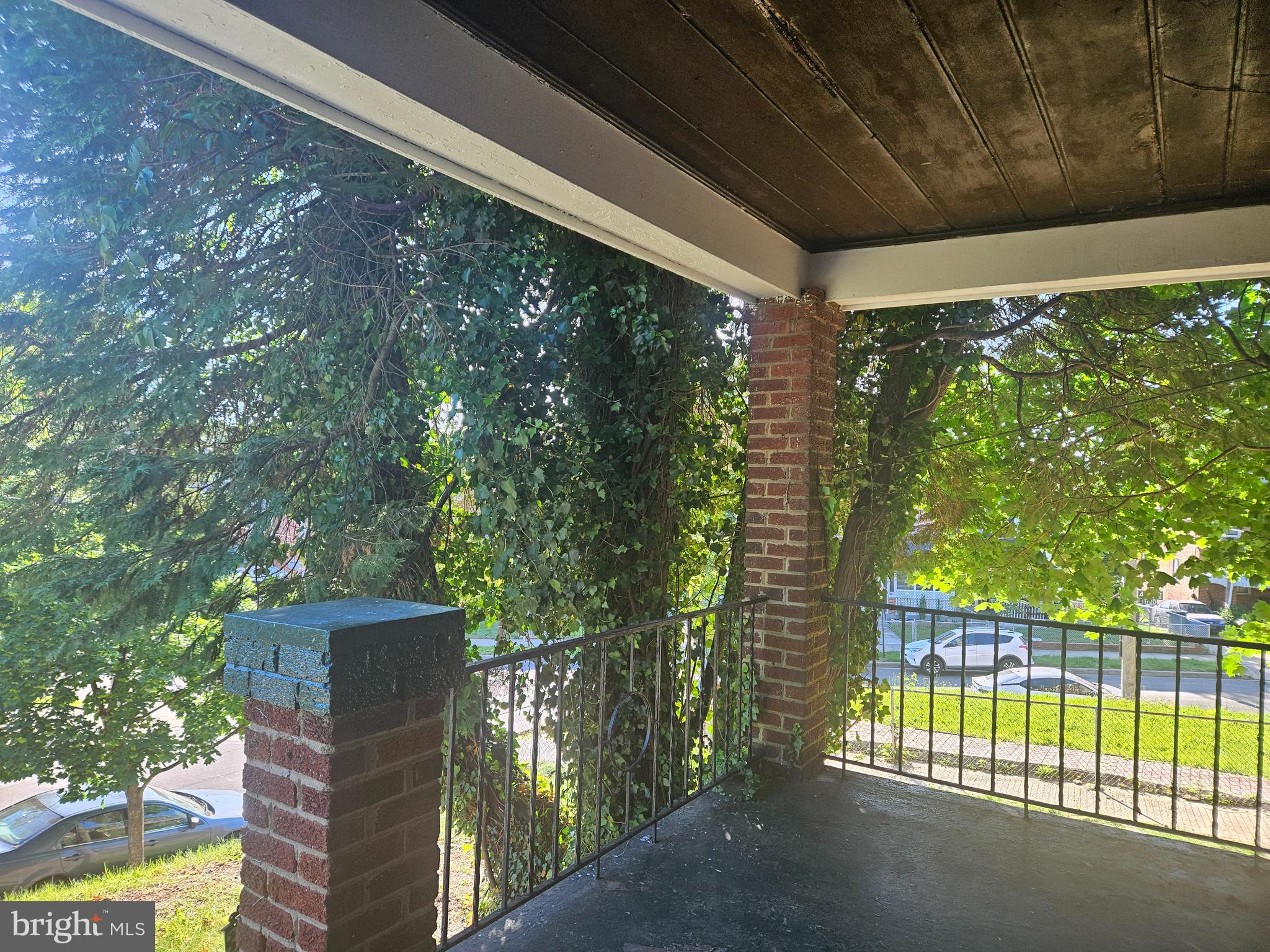 3959 R Street Southeast Washington, DC 20020 - Photo 3 of 12 Gallery Image 3