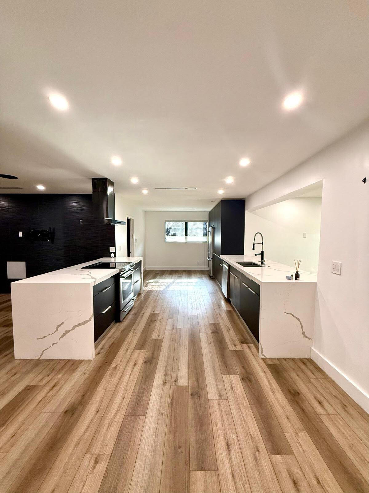 4411 Thomas Street Hollywood, FL 33021 - Photo 15 of 30 67