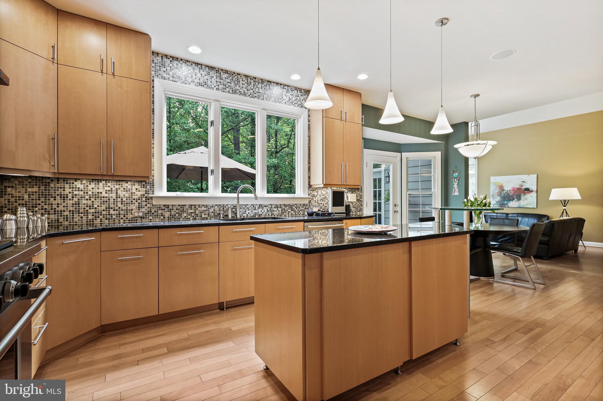11406 Towering Oak Way Reston, VA 20194 - Photo 20 of 53 The island is a perfect prep space