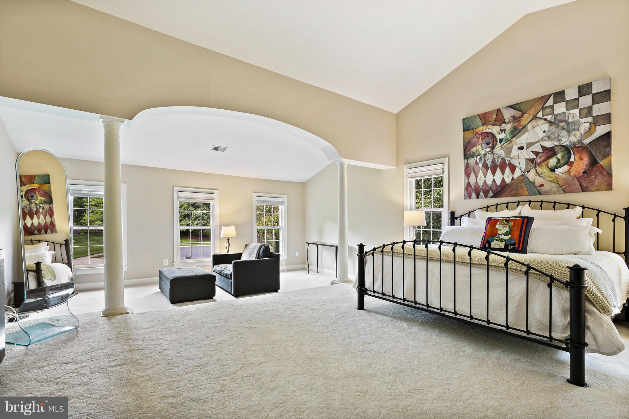11406 Towering Oak Way Reston, VA 20194 - Photo 31 of 53 Sitting area is great space for TV or exercise