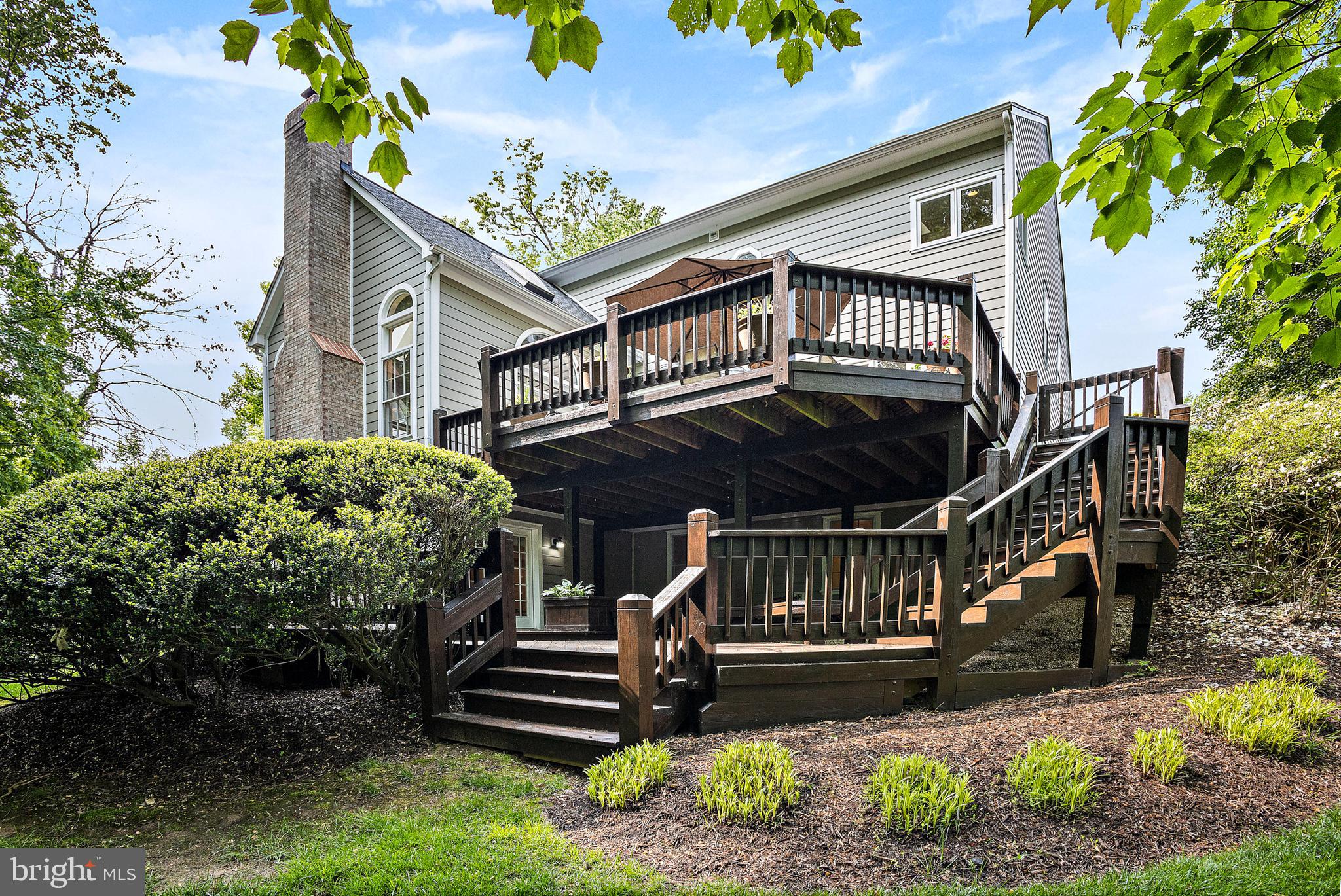 11406 Towering Oak Way Reston, VA 20194 - Photo 50 of 53 View of double deck from back yard