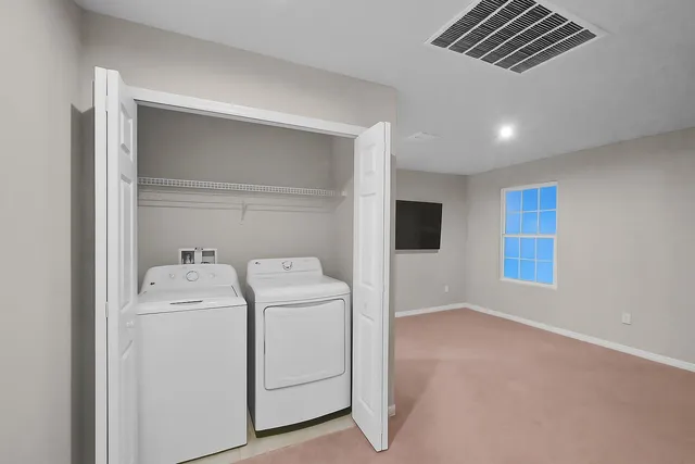 $2,300 | 3351 Liberty Square Way, Fort Pierce, FL 34982