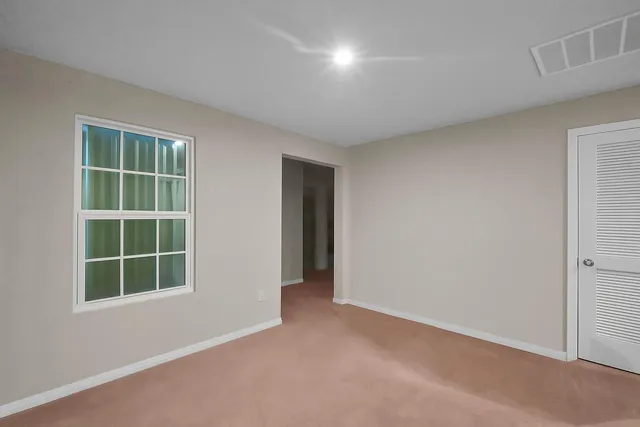 $2,300 | 3351 Liberty Square Way, Fort Pierce, FL 34982