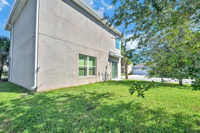 $2,300 | 3351 Liberty Square Way, Fort Pierce, FL 34982