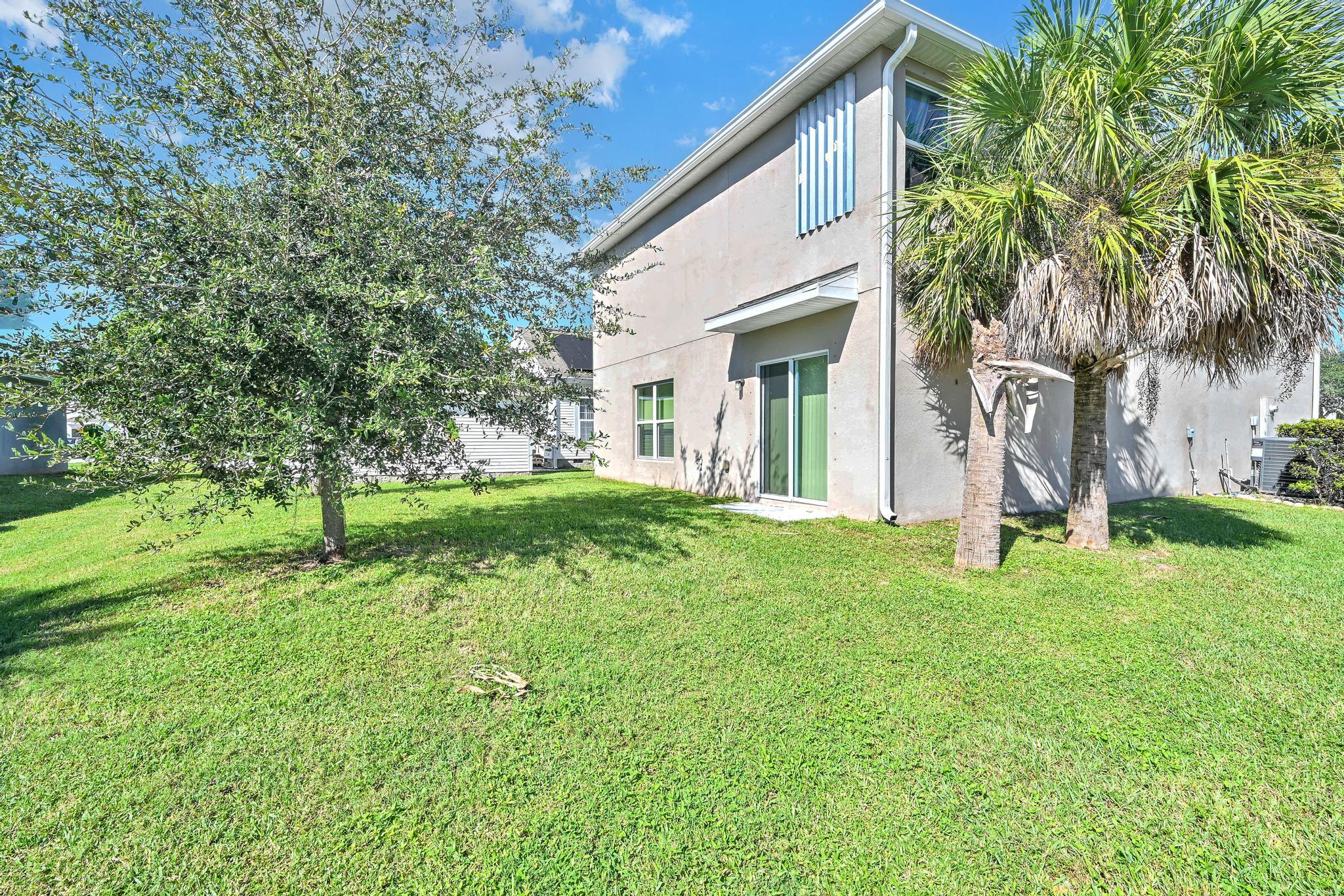 3351 Liberty Square Way Fort Pierce, FL 34982 - Photo 27 of 27 Z63_8023