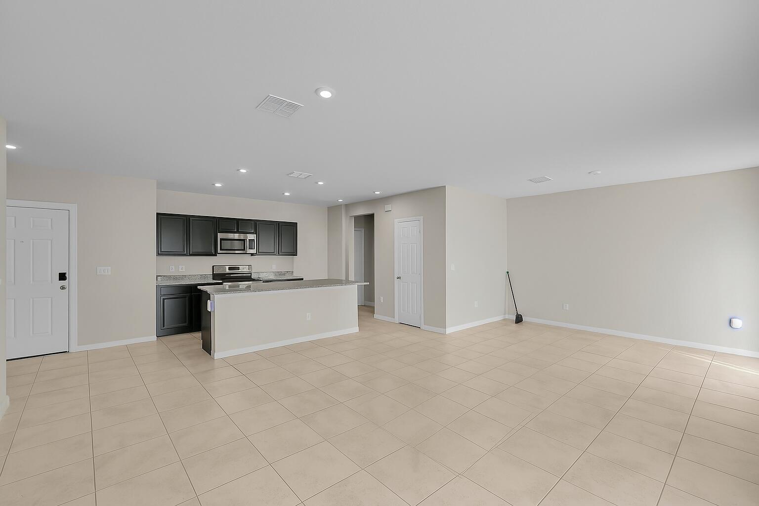 3351 Liberty Square Way Fort Pierce, FL 34982 - Photo 5 of 27 ChatGPT Image Nov 7, 2025, 10_46_43 AM