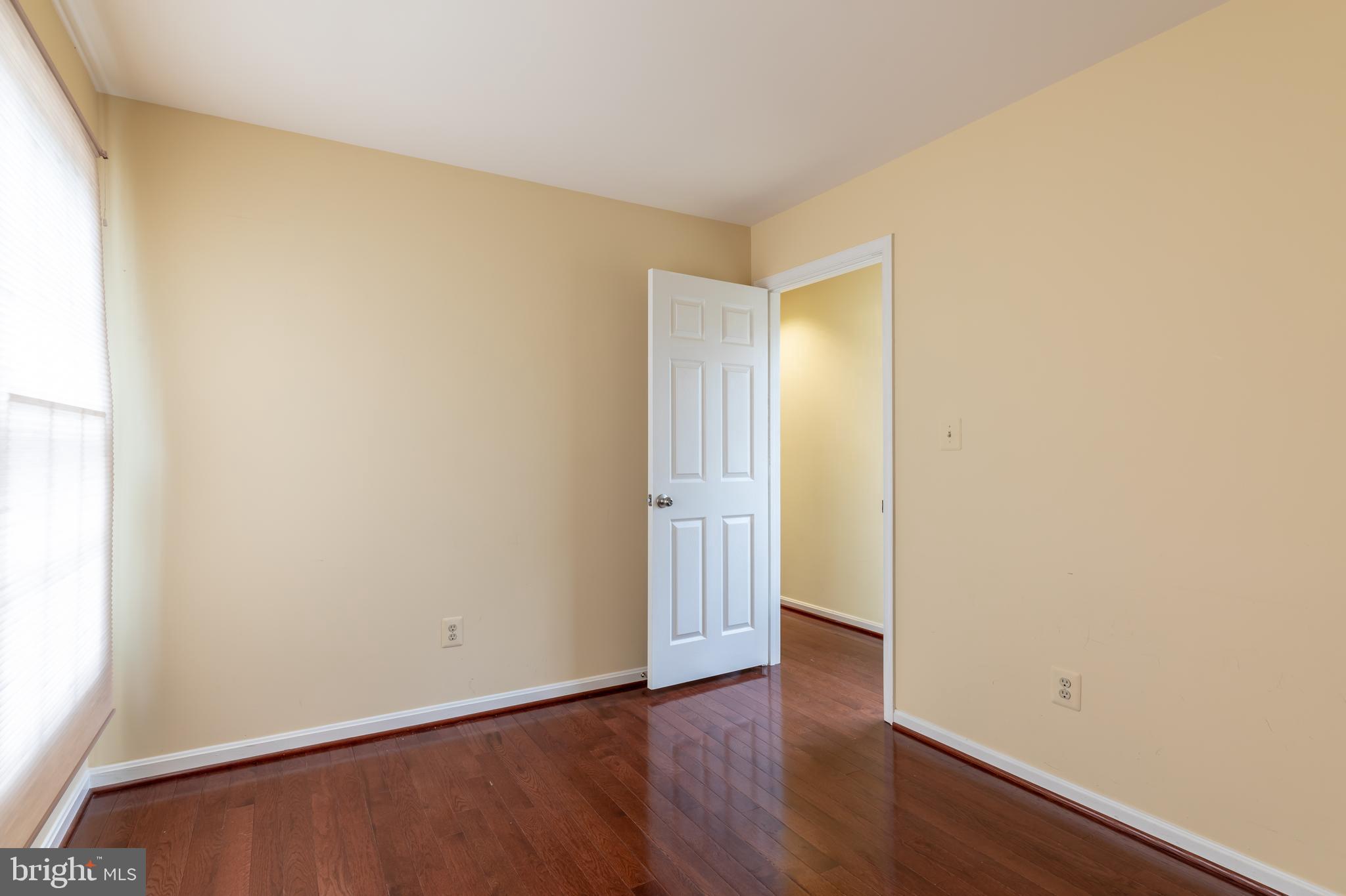11412 Hollow Timber Court Reston, VA 20194 - Photo 32 of 53 3rd bedroom