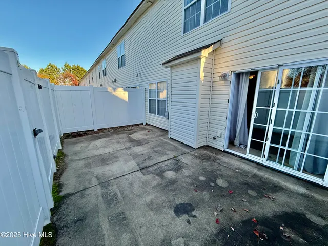 $190,000 | 4239 Dudleys Grant Drive, Unit A, Winterville, NC 28590