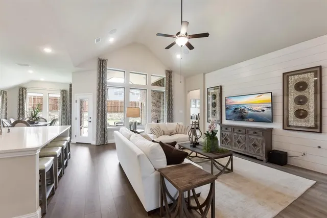 $444,900 | 7717 Sheaves Trail, Joshua, TX 76058