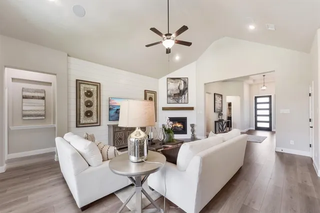 $444,900 | 7717 Sheaves Trail, Joshua, TX 76058