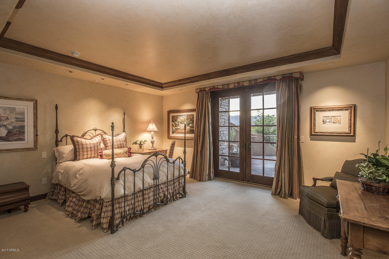 5501 East Roadrunner Road Paradise Valley, AZ 85253 - Photo 32 of 43 Guest Bedroom
