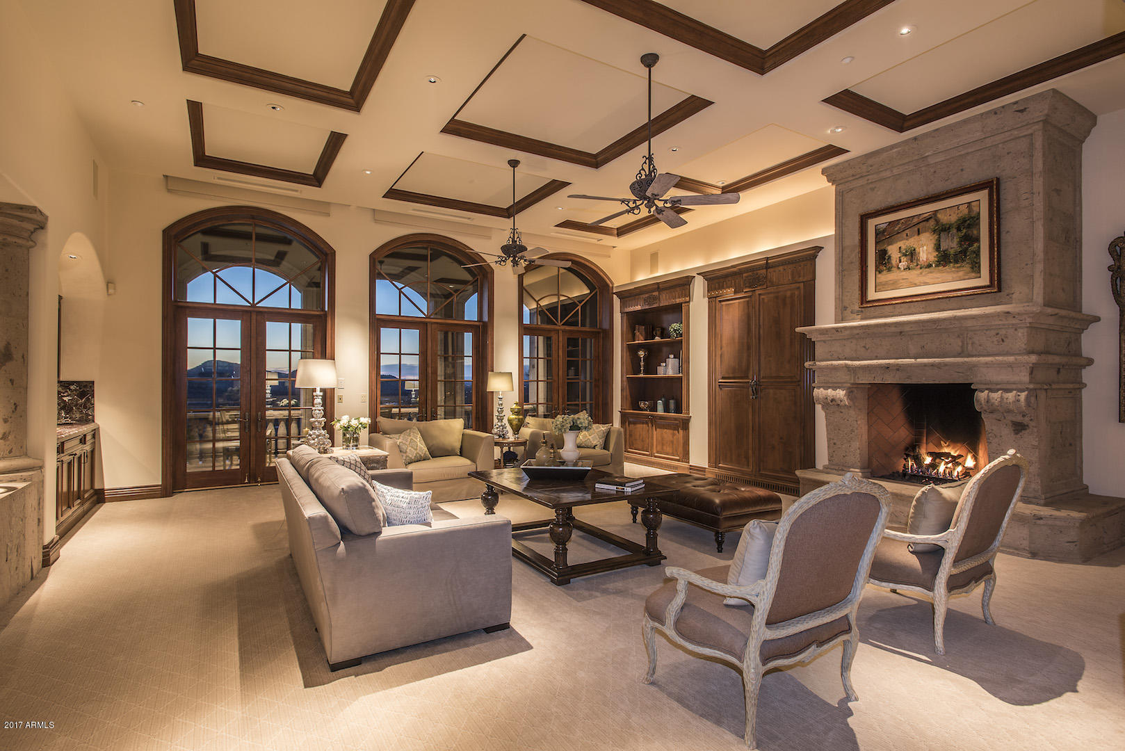 5501 East Roadrunner Road Paradise Valley, AZ 85253 - Photo 8 of 43 Living Room