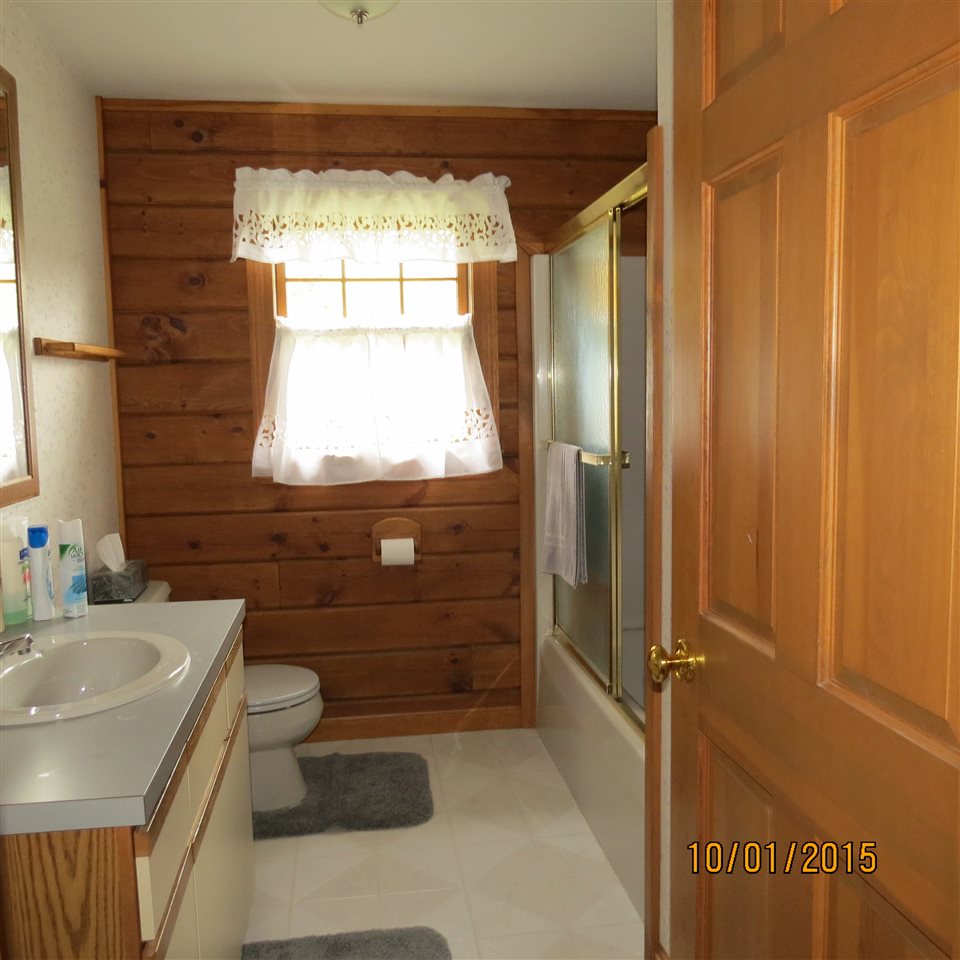 313 Sunset Hill Road Randolph, VT 05060 - Photo 14 of 32