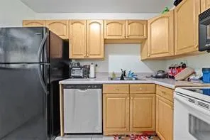 $189,000 | 504 Gardens Drive, Unit 203, Pompano Beach, FL 33069