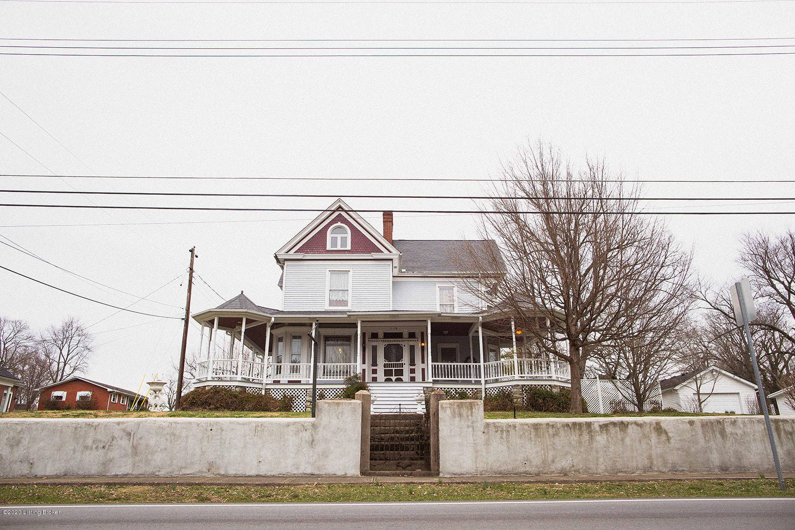 118 Springfield Road Bloomfield, KY 40008 - Photo 10 of 90 118_Springfield_Rd_(11_of_116)