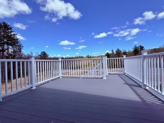 6 Chickadee Way, Unit 23 Upton, MA 01568 - Photo 4 of 41