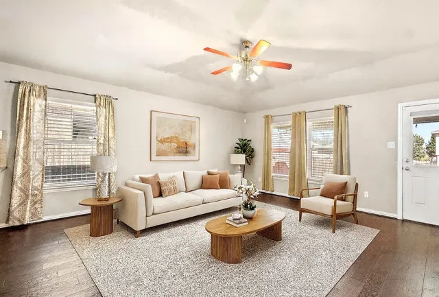 $1,800 | 237 Strawberry Blonde Drive, Buda, TX 78610